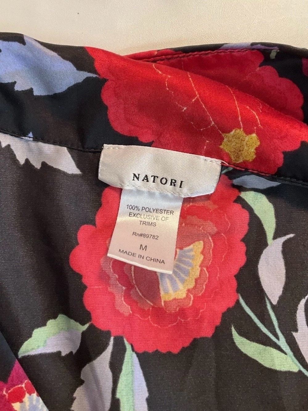 Natori Womens Satin Lounge Pajamas Set Red Floral Medium - Picture 5 of 7